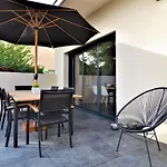 3 Bedroom Amazing Home In Montfavet