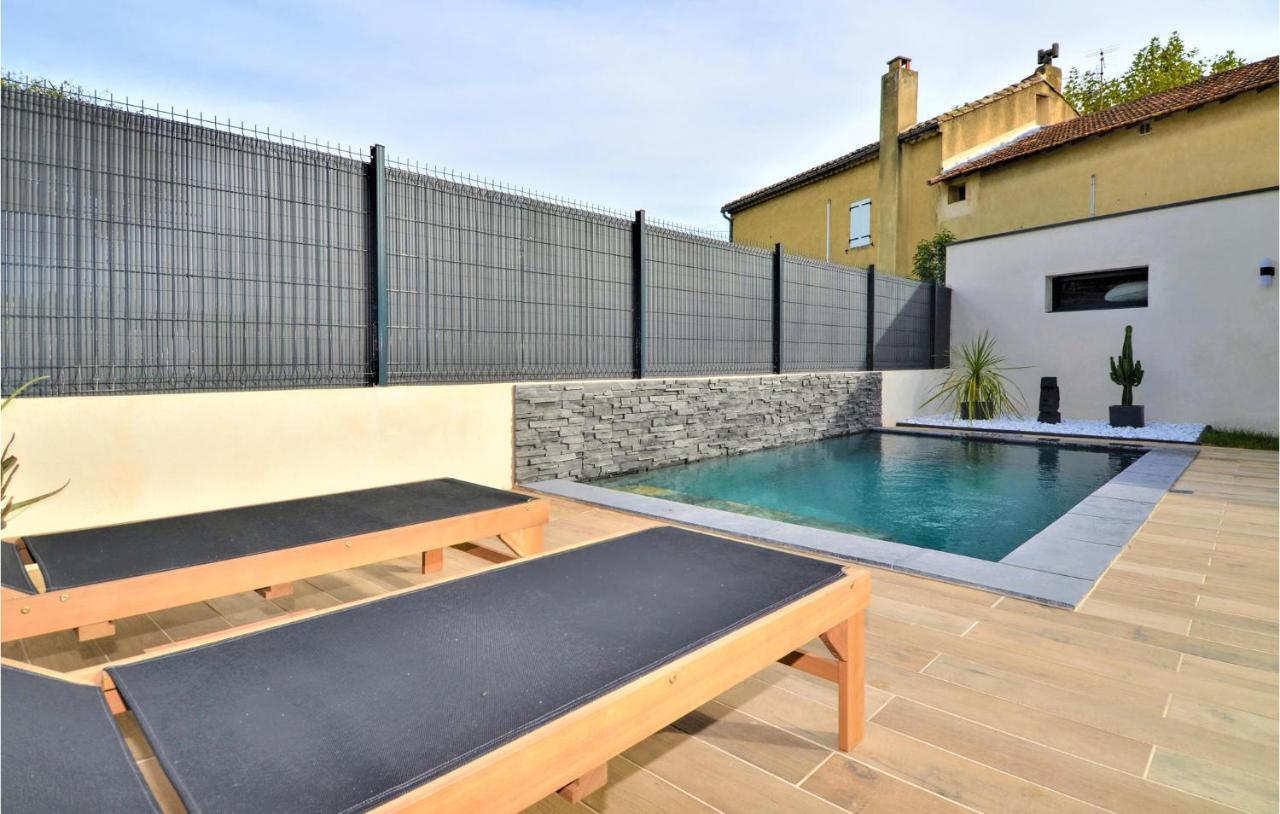 3 Bedroom Amazing In Montfavet Avignon