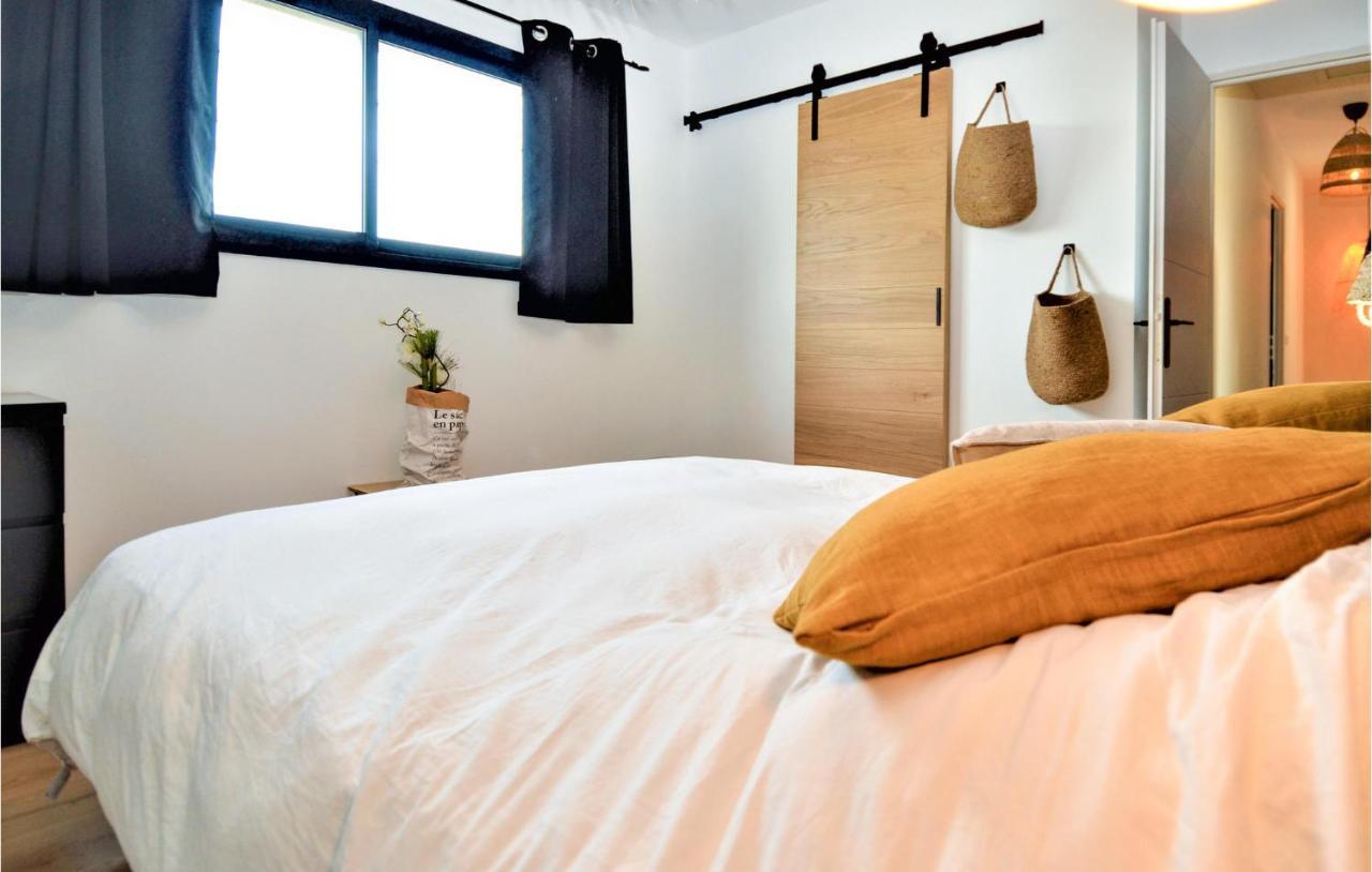 3 Bedroom Amazing In Montfavet Vakantiehuis *